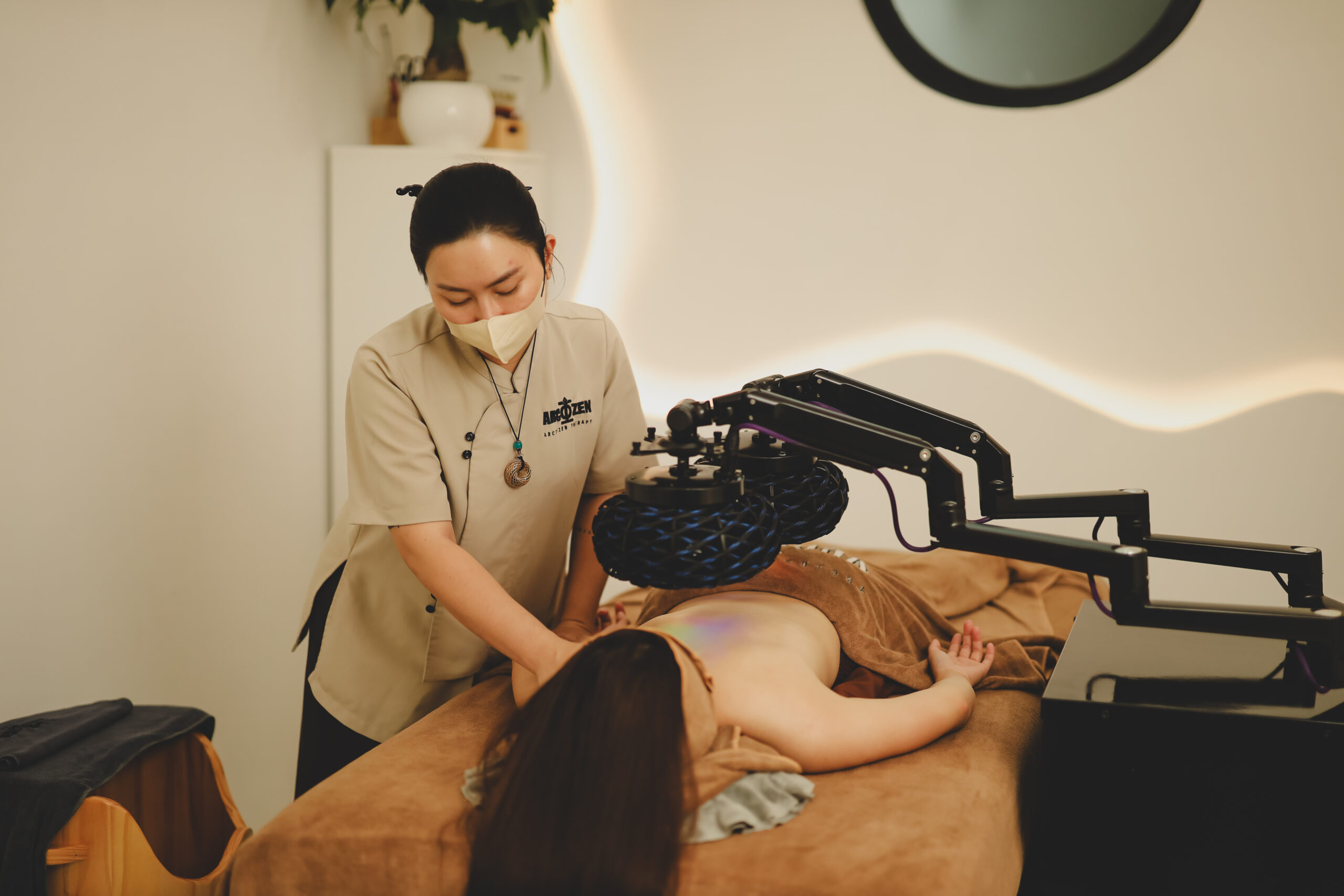 GIẢI PHÁP HỖ TRỢ GIẢM TÁC ĐỘNG MÔI TRƯỜNG ĐIỆN TỪ (EMF): CÁCH TIẾP CẬN TOÀN DIỆN TỪ ARCTORUS PYRAMID